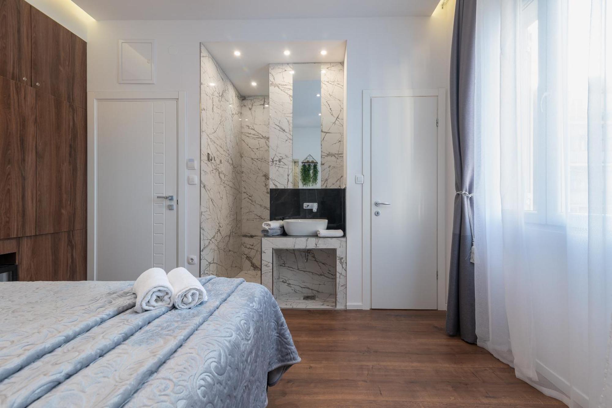 Antares Luxury Rooms Split Exterior photo