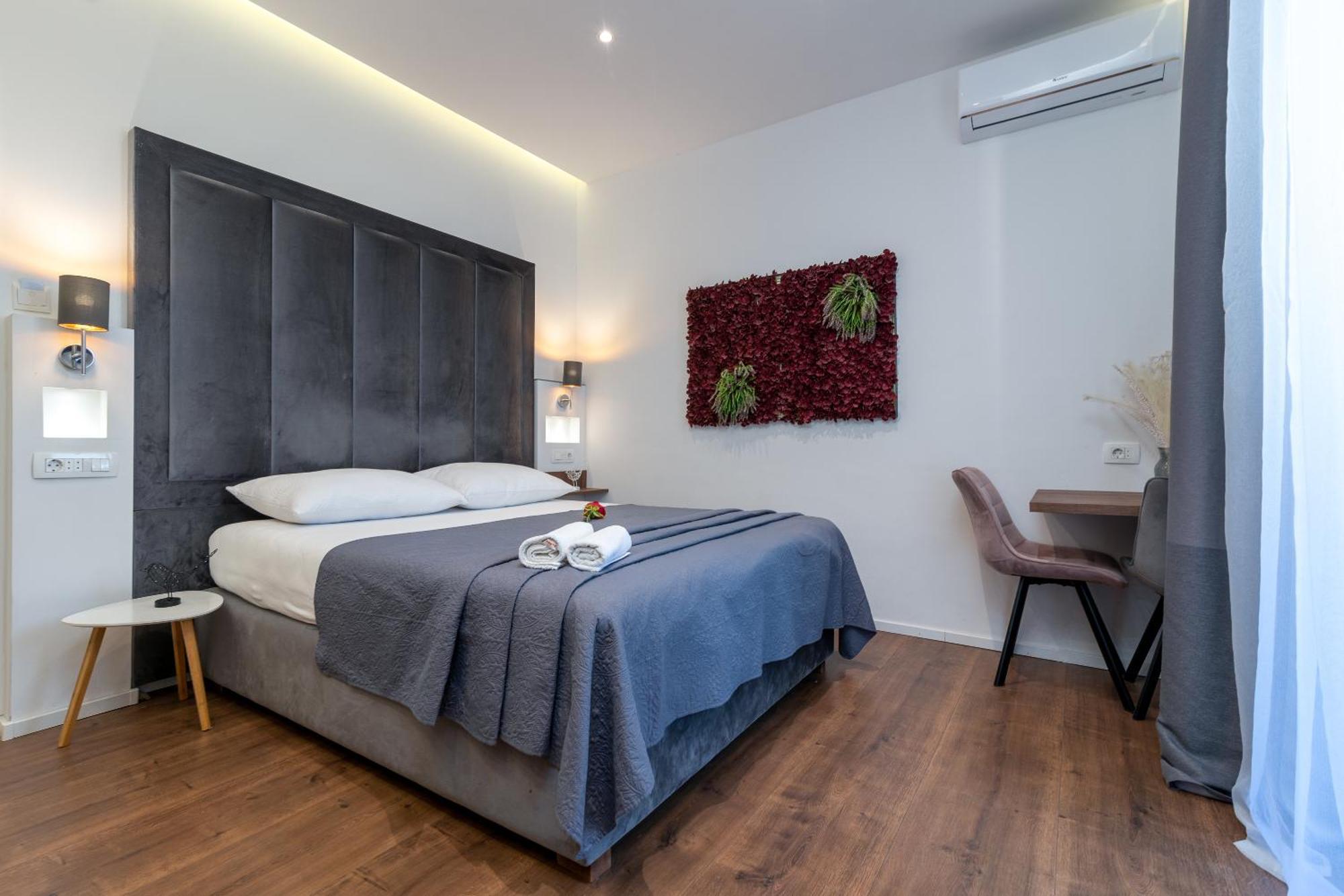 Antares Luxury Rooms Split Exterior photo